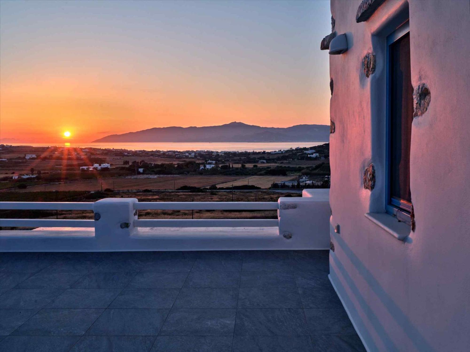 Luxurious Villa Pactia Amazing Pool Isterni  Exterior photo