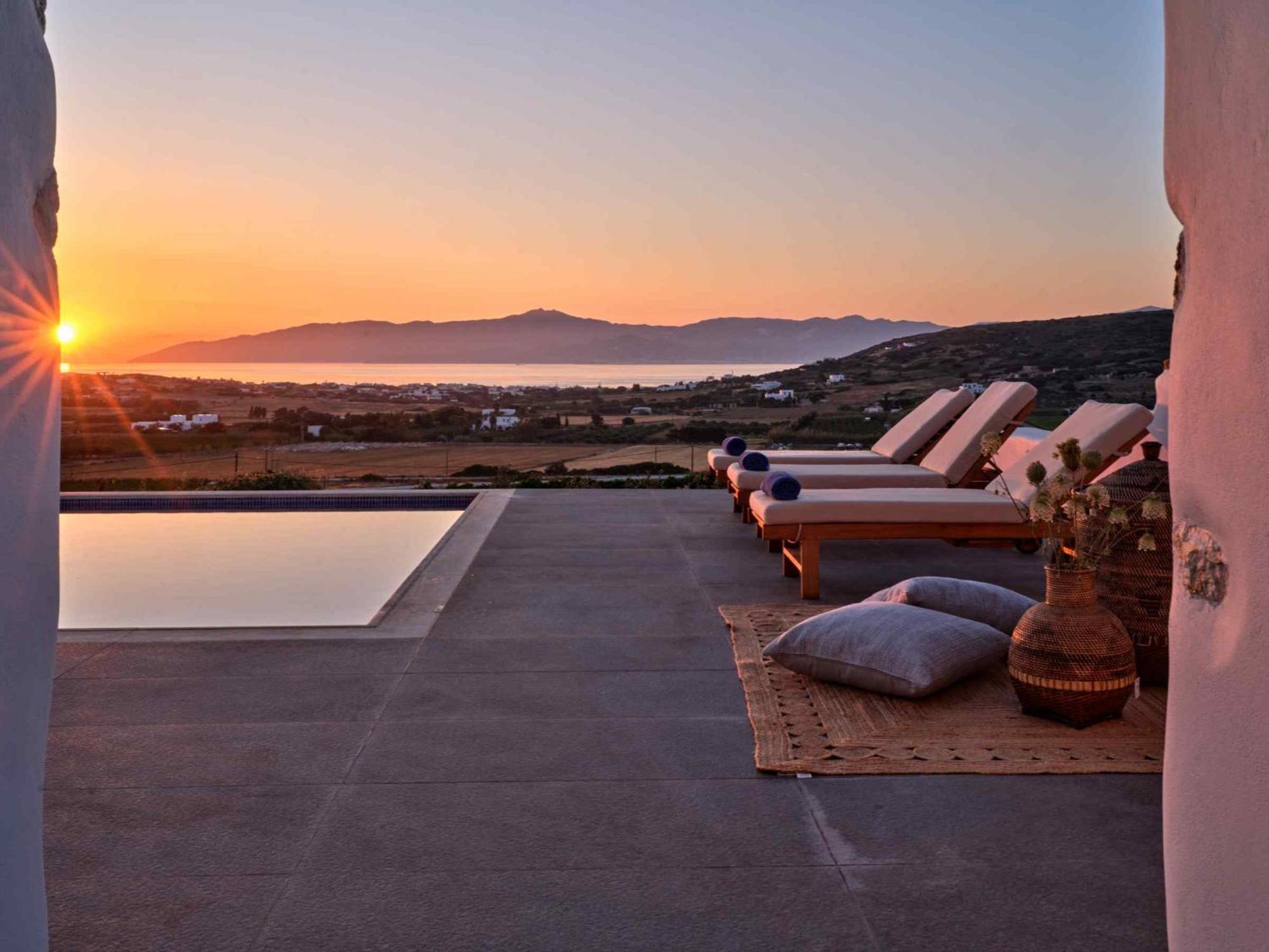 Luxurious Villa Pactia Amazing Pool Isterni  Exterior photo